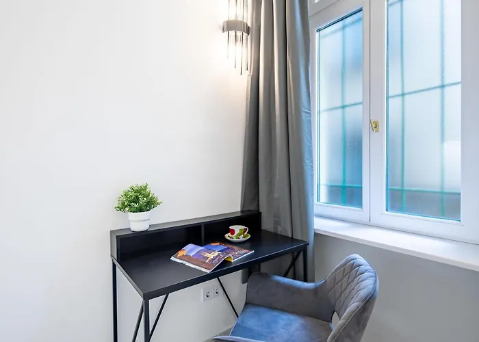 - Super Style - Next To River Budapest